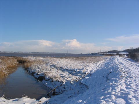 gallery-humber-bank-in-the-snow
